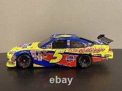 Action 124 2009 Mark Martin #5 Carquest Phoenix Win 124 NASCAR No Box READ