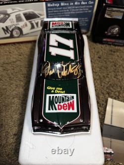 Action 124 Autographed 1982 Darrell Waltrip #17 Mountain Dew Gunmetal 1 of 82
