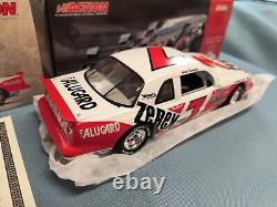 Action 124 Historical Alan Kulwicki 7 1987 Thunderbird Zerex Diecast Car 1/504