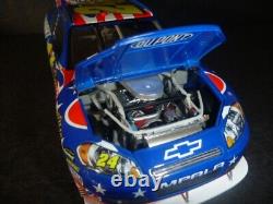 Action 124 Jeff Gordon #24 DuPont Honoring Our Soldiers 2010 Impala 1 of 2,512