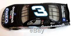 Action 2001 Dale Earnhardt #3 GM Goodwrench Oreo Car Truck Show Trailer 124 NIB