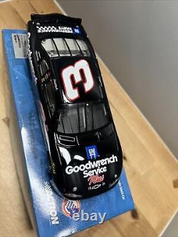 Action 2001 Dale Earnhardt Nascar #3 GM Goodwrench Service Plus 118 Monte Carlo