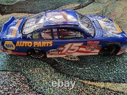 Action 2001 Michael Waltrip #15 Stars and Stripes 124 Monte Carlo W hatB signed