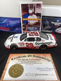 Action #29 Kevin Harvick GM Goodwrench Service Plus 2001 Monte Carlo 101693 1/24