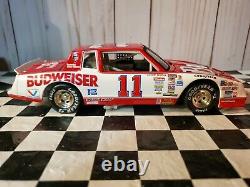 Action Darrell Waltrip Signed #11 Budweiser 1985 Monte Carlo 124 NASCAR Car