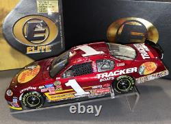 Action Diecast 2005 Martin Truex Jr #1 Bass Pro Shops 124 Scale NASCAR Elite