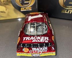 Action Diecast 2005 Martin Truex Jr #1 Bass Pro Shops 124 Scale NASCAR Elite