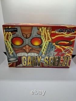Action Diecast Funny Car Gary Scelzi 2004 Stratus Oakley Racing Ltd Edition 124