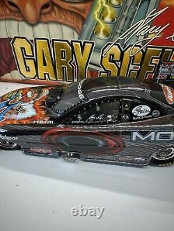 Action Diecast Funny Car Gary Scelzi 2004 Stratus Oakley Racing Ltd Edition 124