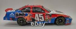 Action Elite Kyle Petty 2004 Brawny Intrepid 124 scale NASCAR Diecast