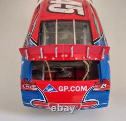 Action Elite Kyle Petty 2004 Brawny Intrepid 124 scale NASCAR Diecast