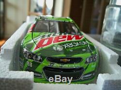 Action Nascar 1/24 Scale Dale Earnhardt Jr #88 Mountain Dew Xbox One Xxrare