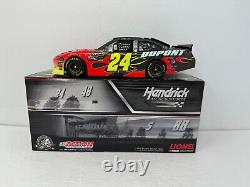 Action Nascar #24 Jeff Gordon DuPont 2011 Impala Flashcoat Color 124 Diecast