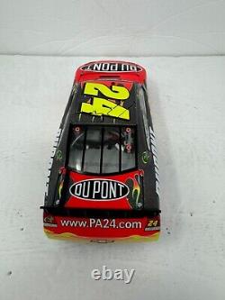 Action Nascar #24 Jeff Gordon DuPont 2011 Impala Flashcoat Color 124 Diecast