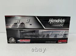 Action Nascar #24 Jeff Gordon DuPont 2011 Impala Flashcoat Color 124 Diecast