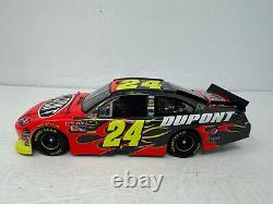 Action Nascar #24 Jeff Gordon DuPont 2011 Impala Flashcoat Color 124 Diecast