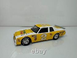 Action Nascar #2 Dale Earnhardt Mello Yello 1980 Pontiac Ventura 124 Diecast