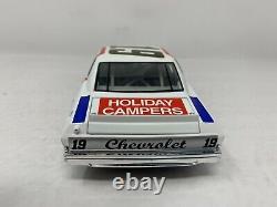 Action Nascar Historical #19 Dale Earnhardt Belden Asphalt 1977 Malibu Diecast