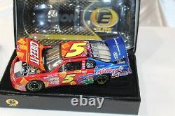 Action RCCA Elite 124 Diecast NASCAR Cheez-It Autographed Box Terry Labonte