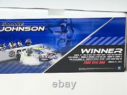 Action Racing 124 Scale 2010 Jimmie Johnson Bristol Win Gold Chrome with Box