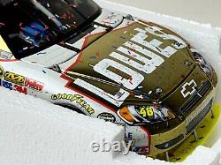Action Racing 124 Scale 2010 Jimmie Johnson Bristol Win Gold Chrome with Box