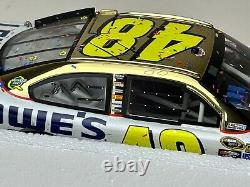 Action Racing 124 Scale 2010 Jimmie Johnson Bristol Win Gold Chrome with Box