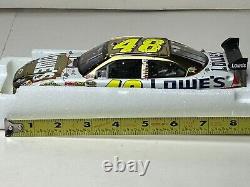 Action Racing 124 Scale 2010 Jimmie Johnson Bristol Win Gold Chrome with Box