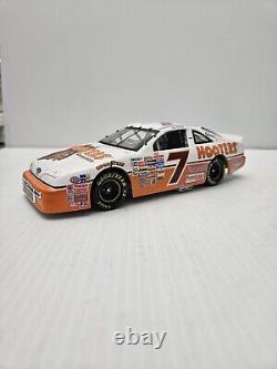 Alan Kulwicki #7 Hooters 1993 1/24 Action Thunderbird P/N 103799 1 Of 6,010