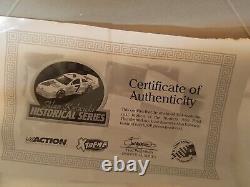 Alan Kulwicki #7 Hooters Historical Series -1993 Ford Thunderbird New Old Stock