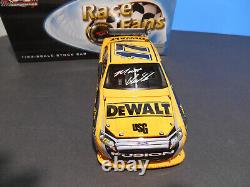 Autographed 124 #17 2009 Action Matt Kenseth Daytona 500 Win Raced Version QVC
