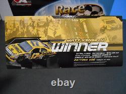 Autographed 124 #17 2009 Action Matt Kenseth Daytona 500 Win Raced Version QVC
