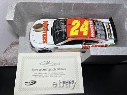 Autographed Chase Elliott 2017 Hooters 1/24 Scale Action Nascar Diecast