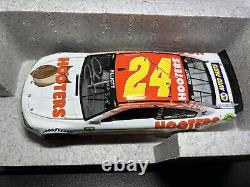 Autographed Chase Elliott 2017 Hooters 1/24 Scale Action Nascar Diecast