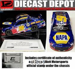 Autographed Chase Elliott 2018 Napa Patriotic Camaro 1/24 Elite Din #9 Door #