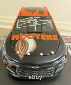 Autographed Chase Elliott 2021 Hooters Black Night Owl 1/24 Action