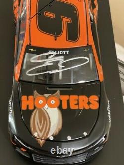 Autographed Chase Elliott 2021 Hooters Black Night Owl 1/24 Action