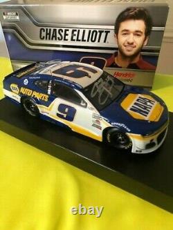 Autographed Chase Elliott 2021 Napa 1/24 Action