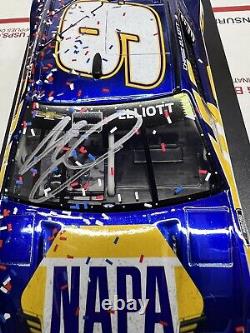 Autographed Chase Elliott 2022 #9 HMS NAPA Dover RWV Color CHR 1/24 Action Chevy