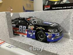 Autographed Dale Earnhardt Jr #88 Stars Stripes 2015 Daytona Win 1/24 Action