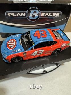 Autographed Darrell Bubba Wallace Jr. #43 STP Darlington Race 2018 1/24 Diecast