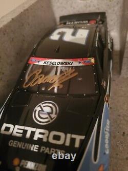 Brad Keselowski #2 2016 Autographed Detroit Genuine Parts Daytona Raced Win 1/24