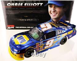 Chase Elliott 2014 NAPA Camaro. This is a rookie car 1-24th scale. Autographed