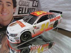 Chase Elliott 2017 Hooters #24 Chevy Ss 1/24 Scale Action Nascar Diecast