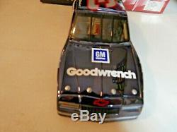 Dale Earnhardt 1988 # 3 Goodwrench Color Chrome 1/24 Action Diecast 641 Made