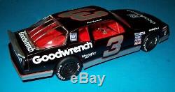 Dale Earnhardt 1988 GM Goodwrench #3 Monte Carlo Aerocoupe 1/24 Vintage NASCAR