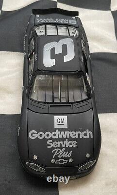 Dale Earnhardt #3 Goodwrench ARC Black Label 2000 Monte Carlo SS Action 1/24