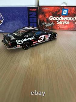 Dale Earnhardt #3 Goodwrench Service Plus 2000 Monte Carlo NASCAR Diecast 124