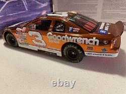 Dale Earnhardt #3 Wheaties 1997 Monte Carlo 124 Diecast Chrome