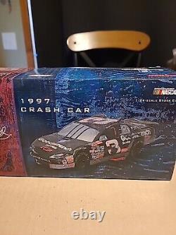 Dale Earnhardt Action 1/24'1997 Crash Car' #3 Goodwrench'97 Monte Carlo