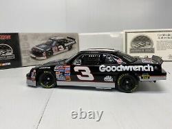 Dale Earnhardt/Jeff Gordon Action Collectibles Dupont Nascar lot of 2 MP6 MP128